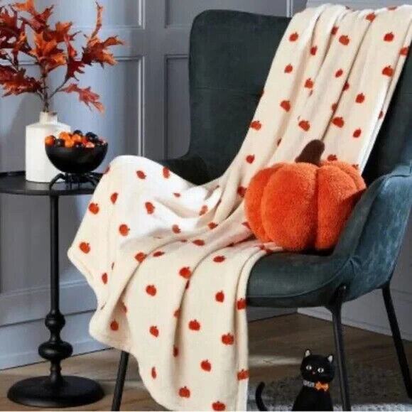 NEW Hyde and Eek! Sherpa Pumpkin Toss Throw Pillow Halloween Fall SET OF 2 - Picture 3 of 7